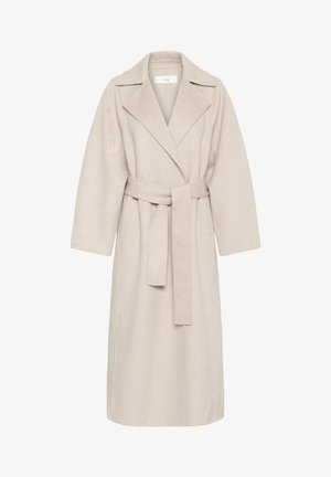 Manteau en mélange de laine beige avec un col à revers, une taille ceinturée et des manches larges. Il présente un design épuré et une longueur mi-mollet. Surface texturée.