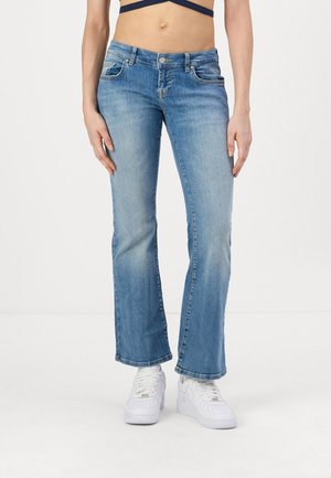 Vaqueros a campana - light-blue denim