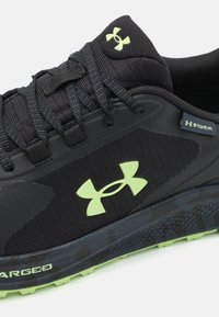 Under Armour BANDIT TRAIL 3 - Løpesko for mark - black/anthracite/morph green