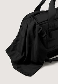 OYSHO PADDED TECHNICAL - Sportska torba - black
