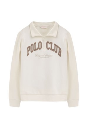 Pulóver de manga larga color crema con cremallera de cuarto, cuello y "POLO CLUB Beyond Classic Established 2012" impreso en el pecho.
