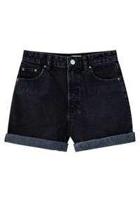 Shorts di denim neri con vita alta, risvolti, due tasche frontali e chiusura con bottone argentato. Il tessuto è liscio con una leggera lucentezza.