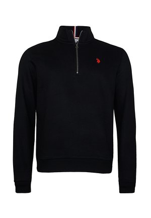 Maglione con zip al collo di colore nero, realizzato in tessuto morbido. Presenta un logo rosso sul petto e un colletto a righe. Vestibilità classica con maniche lunghe.