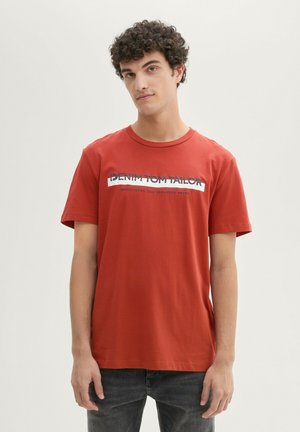TOM TAILOR DENIM T-shirt con stampa - velvet red