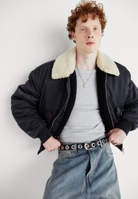 Weekday TIMO REGULAR BOMBER JACKET - Bomber dzseki - grey