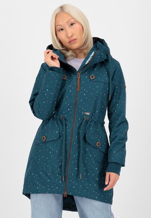 Türkise wasserdichte Jacke mit verstellbarem Kapuzenzug, strukturiertem Stoff, Frontreißverschluss, zwei großen Taschen und buntem gesprenkeltem Muster.
