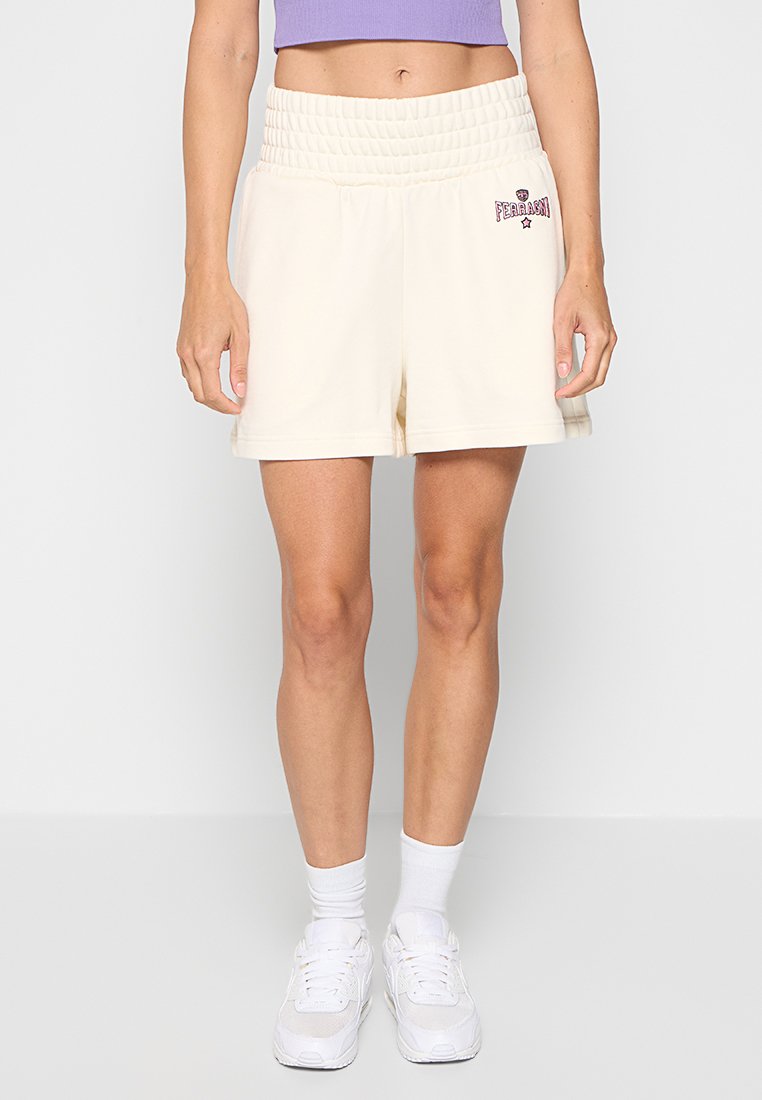 CHIARA FERRAGNI Shorts wit