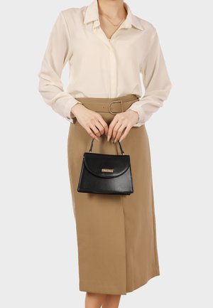 Queen Helena 7045 - Borsa a mano - nero opaco