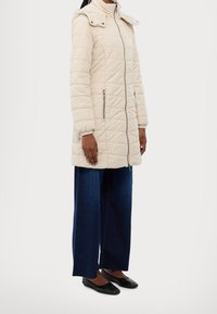 Armani Exchange Abrigo de invierno - beige