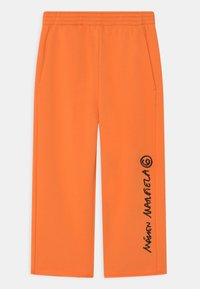 Não selecionado, bright orange