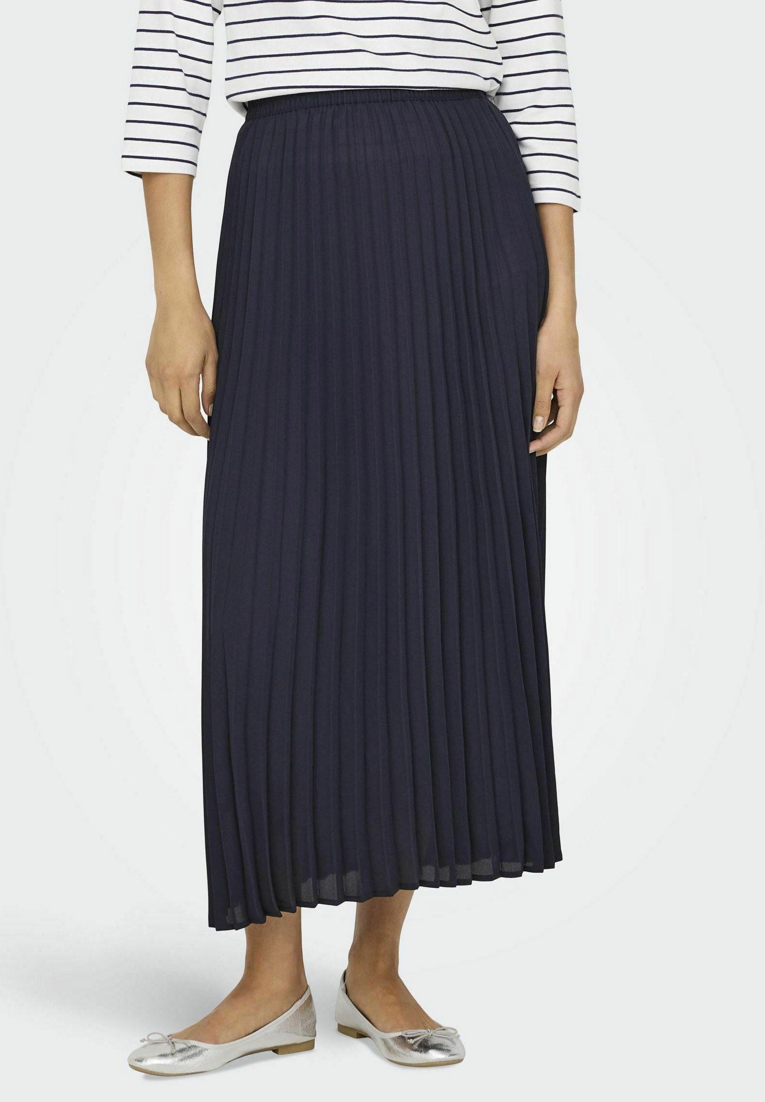 HUGO BOSS Robe Crayon Sans Manches Formelle Femme 29% Laine Taille UK:8 HUGO BOSS Robe Crayon Sans Manches Formelle Femme 29% Laine Taille UK:8