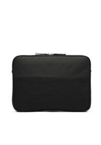 Czarna osłona na laptopa o gładkim, matowym wykończeniu i teksturowanym panelu z tkaniny. Posiada górne zapięcie na zamek błyskawiczny oraz brak zewnętrznych elementów metalowych i logo.