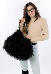 SURI FREY KEELY - Rankinė - black