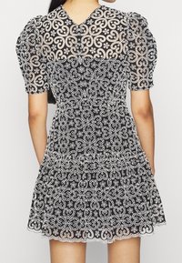 sandro Vestido informal - black