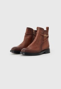 KARL LAGERFELD BLAKE SIGNIA - Kotníkové boty - brown