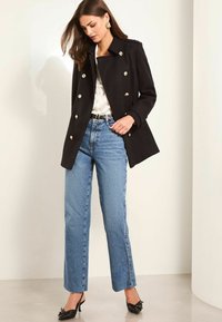 Lipsy REGULAR FIT  czarny