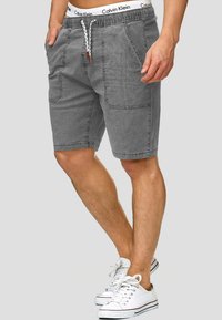 INDICODE JEANS - Shorts - grey Miniatuurafbeelding 1