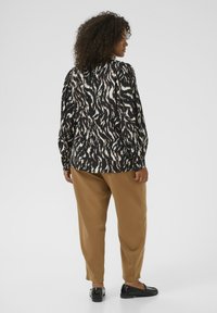 Kaffe Curve MILINA  - Palaidinė - black brown graphic animal