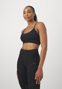 ICANIWILL ENDURANCE - Punčochy - black