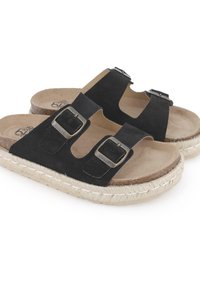 Sandalias de ante negro con dos correas ajustables y hebillas de metal. Plantilla de corcho natural y suela de yute trenzado. Superficie superior texturizada.
