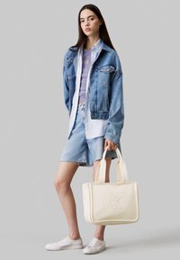 SANDI TOTE - Bolso shopping - natural