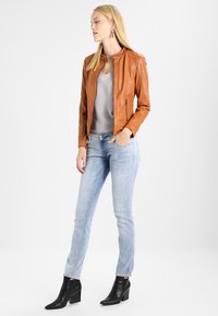 Maze MARCIE - Leren jas - cognac