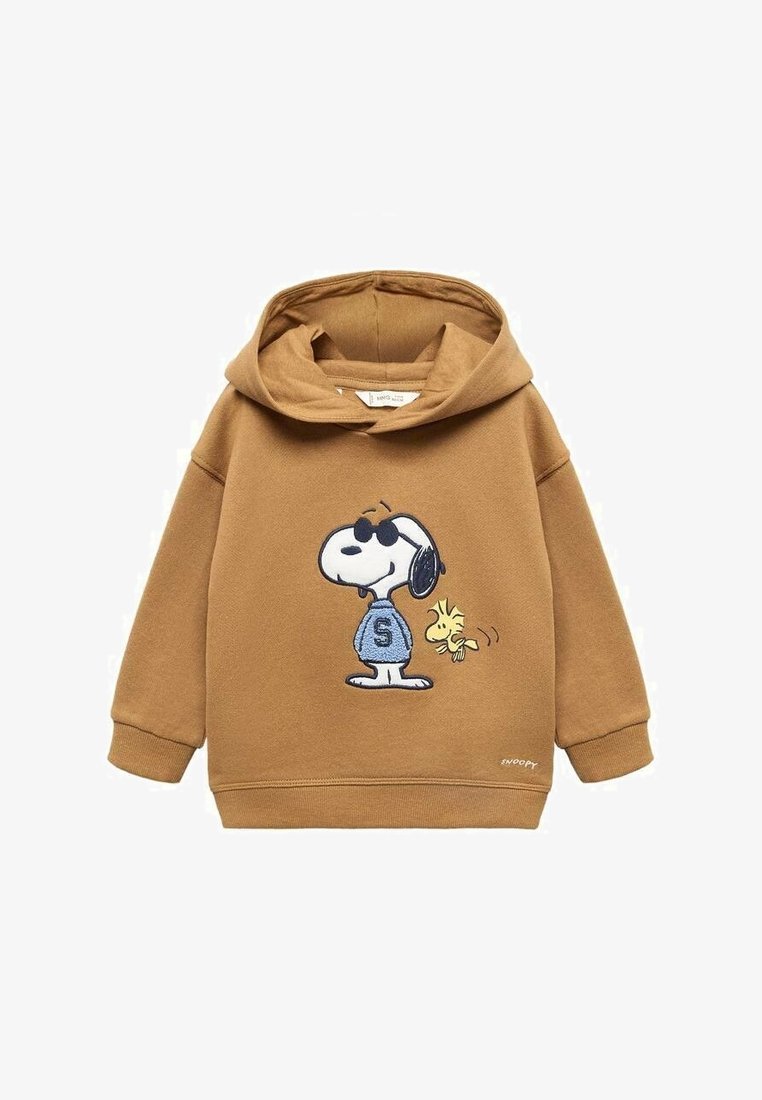 Sweat à capuche marron pour enfant avec Snoopy portant des lunettes de soleil et un pull bleu, accompagné d'un petit oiseau jaune à ses côtés.