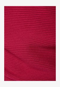 Unausgewählt, rubin