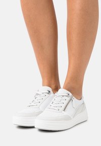 Gabor Comfort Sneaker low - weiss