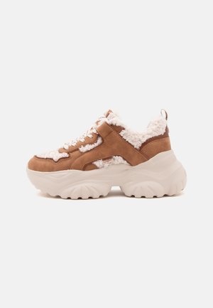 Buffalo, BLISS - Baskets basses - cognac/cream