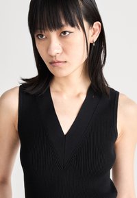 BOSS FALITY - Top - black