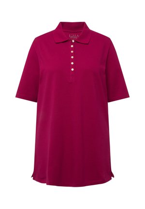Magenta koszulka polo z krótkimi rękawami, kołnierzykiem i pięcioma guzikami. Wykonana z miękkiego materiału bawełnianego, z bocznymi rozporkami dla wygody.