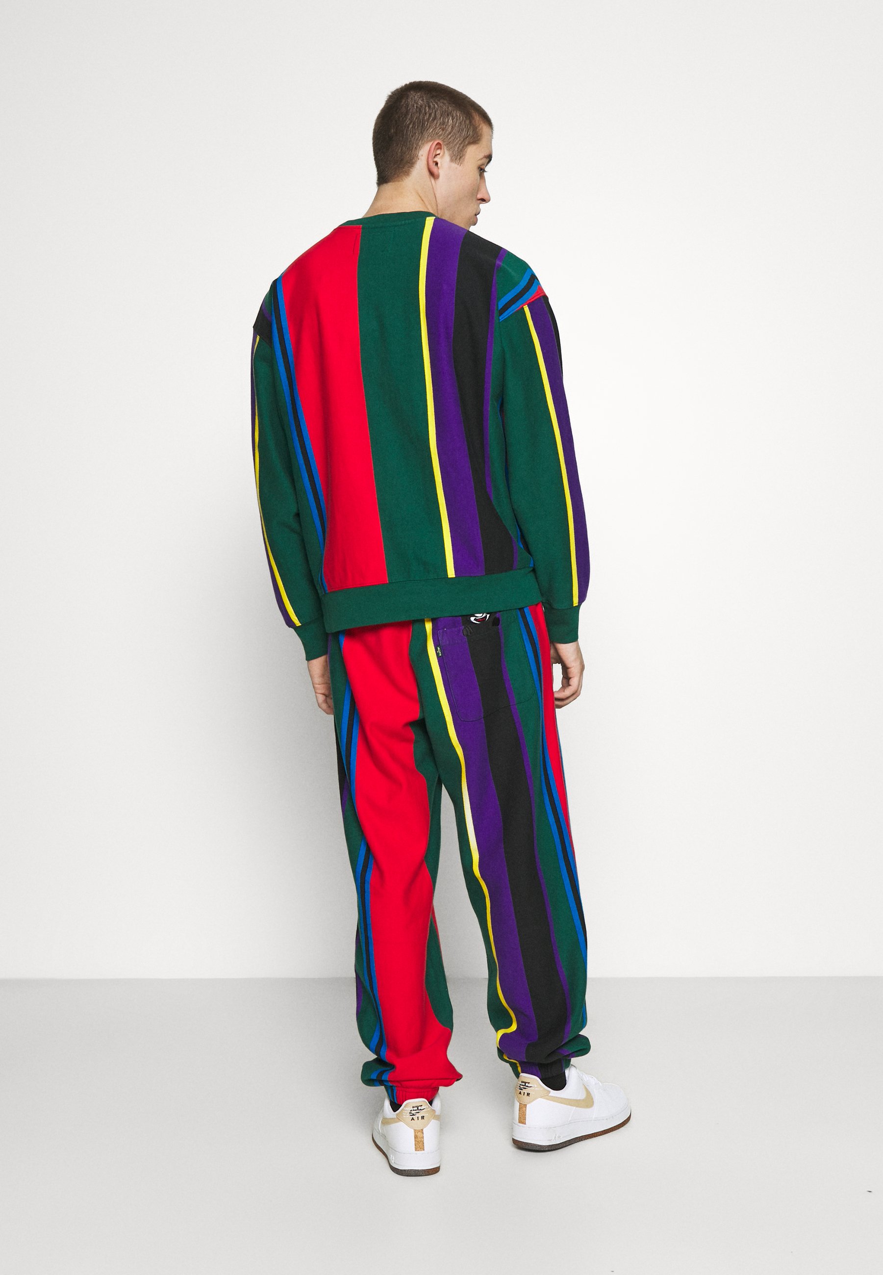 Levi's® LEVI'S® X FELIX CREW GRPHC 