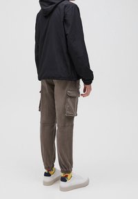 PULL&BEAR Giacca leggera - black