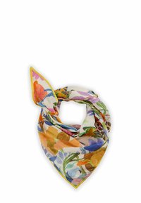 Foulard en soie floral blanc, orné de motifs vibrants de fleurs orange, rose et verte, avec une bordure jaune et une forme triangulaire.