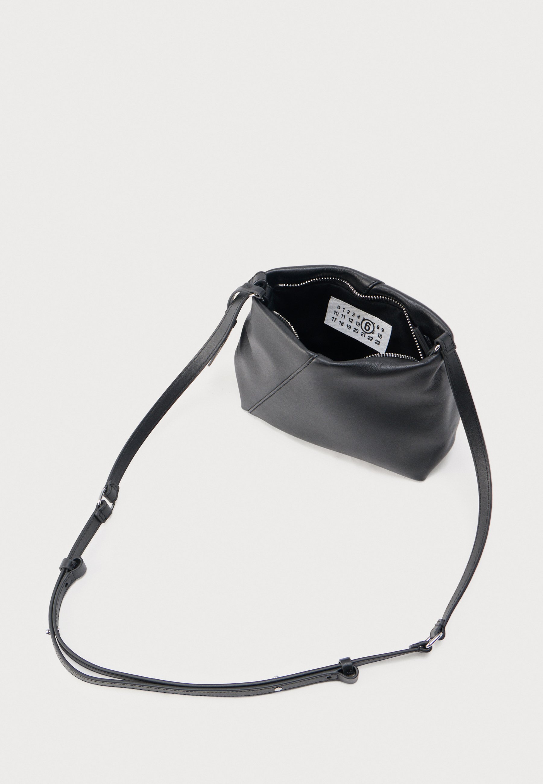 MM6 Maison Margiela FOLDED SHOULDER BAG - Cross body bag - black