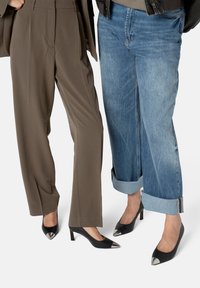 L37 THE WAY YOU LOOK TONIGHT - Klasické lodičky - black