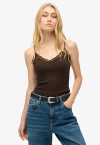 Superdry & Co ESSENTIAL brązowy
