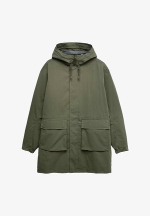 Oliem groene parka met capuchon, voorzien van een voorrits, verstelbare trekkoorden en twee grote klepzakken aan de voorkant.