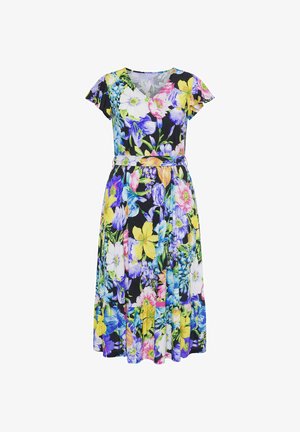 Květinové midi šaty s krátkými rukávy, výstřihem do V, přiléhavým pasem a vícebarevnými květy na černém pozadí.