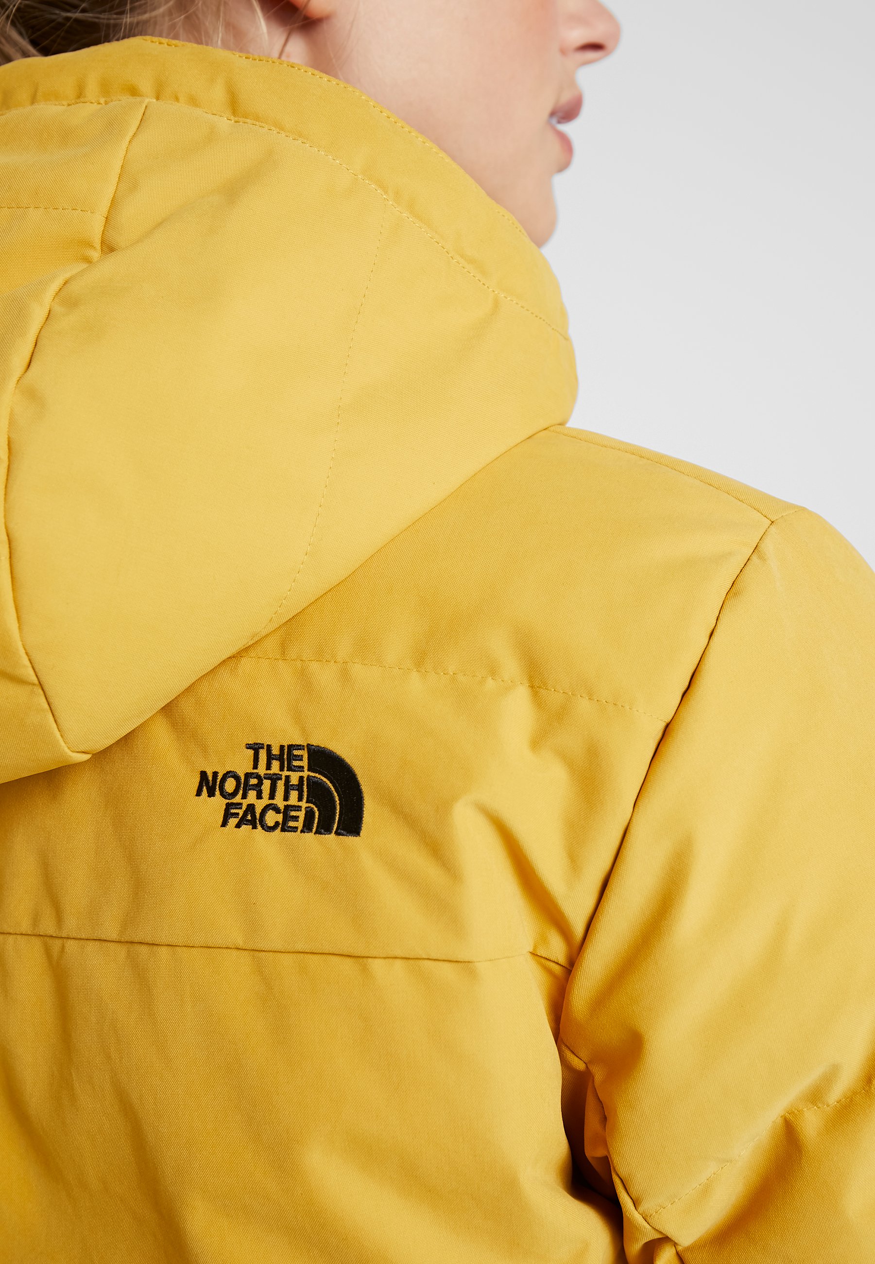The North Face PALLIE JACKET Skijakke golden spicegul The North Face PALLIE JACKET Skijakke golden spicegul