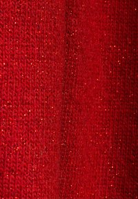 Unselected, rosso