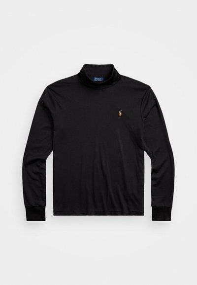 Svart langermet polo-skjorte med høy hals, laget av glatt stoff, med en liten brodert logo på venstre bryst.
