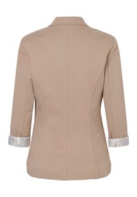 Beżowa marynarka dopasowana z wykładaną kołnierzykiem, rękawami o długości trzech ćwiartek i białymi pasami na mankietach. Gładki materiał i dopasowany krój.