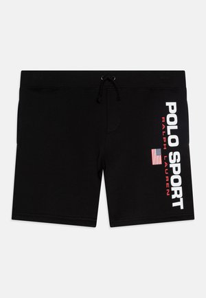 Musta uima-shortit joustavasta materiaalista, jossa on naru vyötäröllä ja valkoinen "POLO SPORT" logo punaisilla yksityiskohdilla sekä Yhdysvaltojen lippu.
