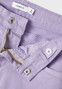 Name it NKFROSE REG NOOS - Shorts di jeans - sand verbena