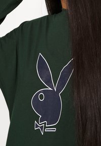 Missguided Sukienka z dżerseju