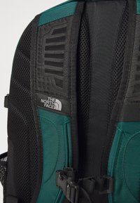 The North Face BOREALIS CLASSIC - Ruksak - deep nori/galactic blue