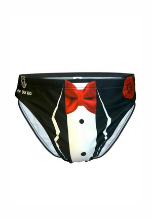 Schwarze Schwimmbriefe mit einem Smoking-Druck, roter Fliege und Rose. Aus dehnbarem Stoff mit kontrastierenden weißen Akzenten und schwarzen Punkten gefertigt.