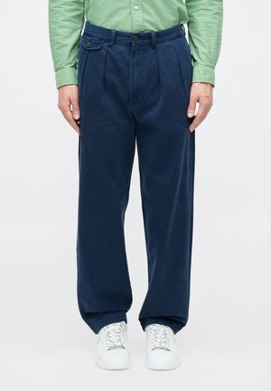 PLEATED - Chinos - newport navy